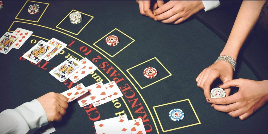 Is It Possible To Count Cards In Online Blackjack